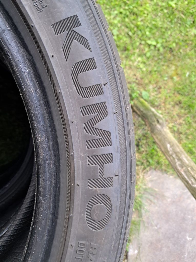 Opony letnie Kumho Ecsta PS71 225/45r17 91W  2023r