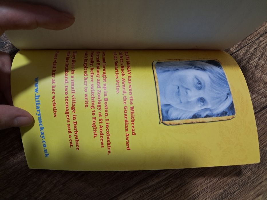 Хіларі Маккей "Янгол Софі", книга англійською для підлітків