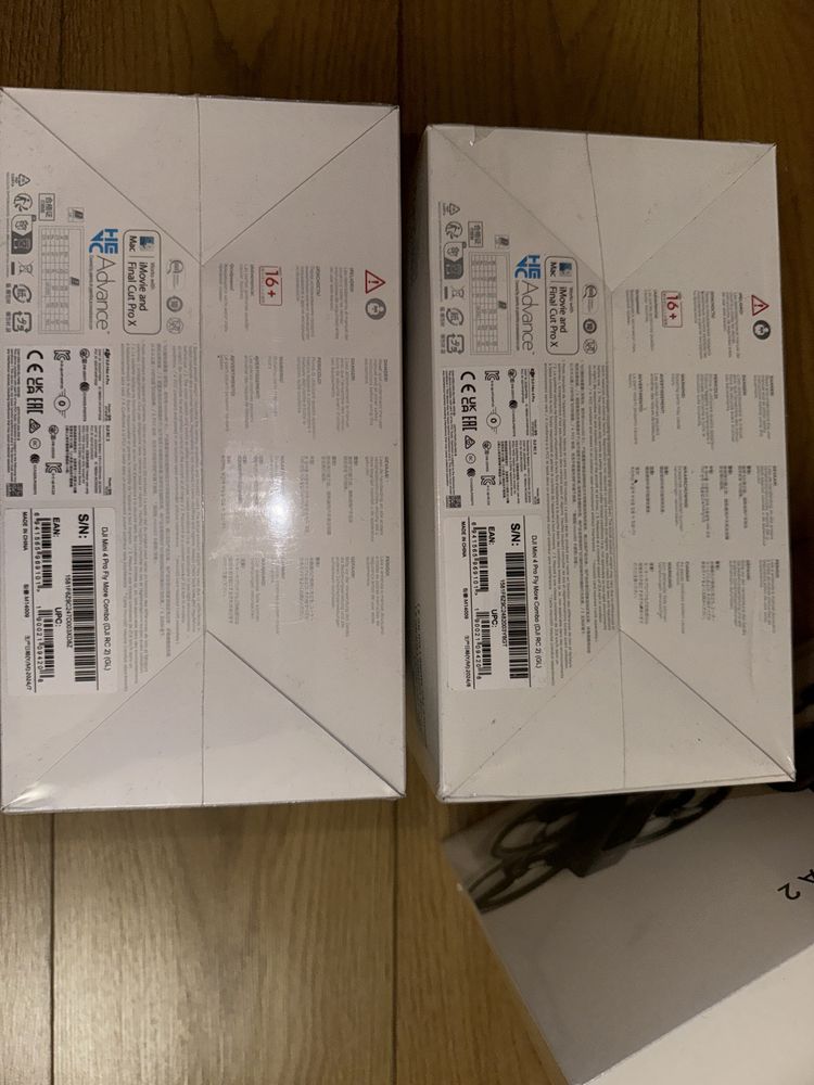 Квадрокоптер DJI Mini 4 Pro Fly More Combo DJI RC 2