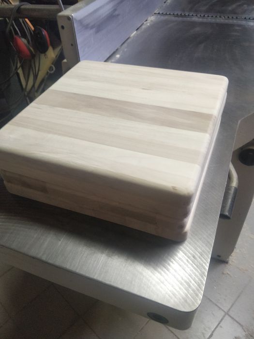 Кришки для табуреток заготовки з дерева