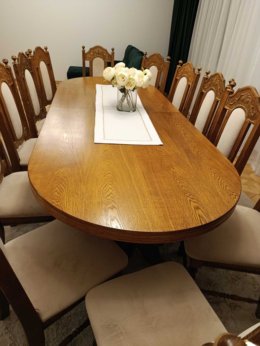 Komplet mebli drewnianych