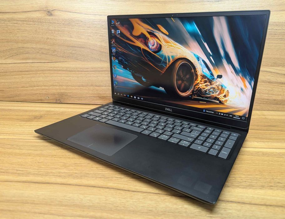 235/Dell Vostro 5590/15,6"/Intel I5-10210U/512 GB SSD/RAM 16 GB/