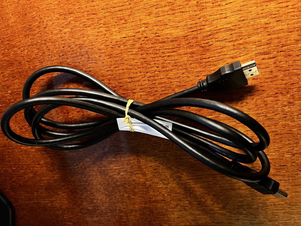 Kабель DisplayPort