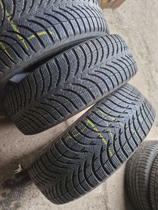 шини зима 205 60 R16 Michelin Alpin A4