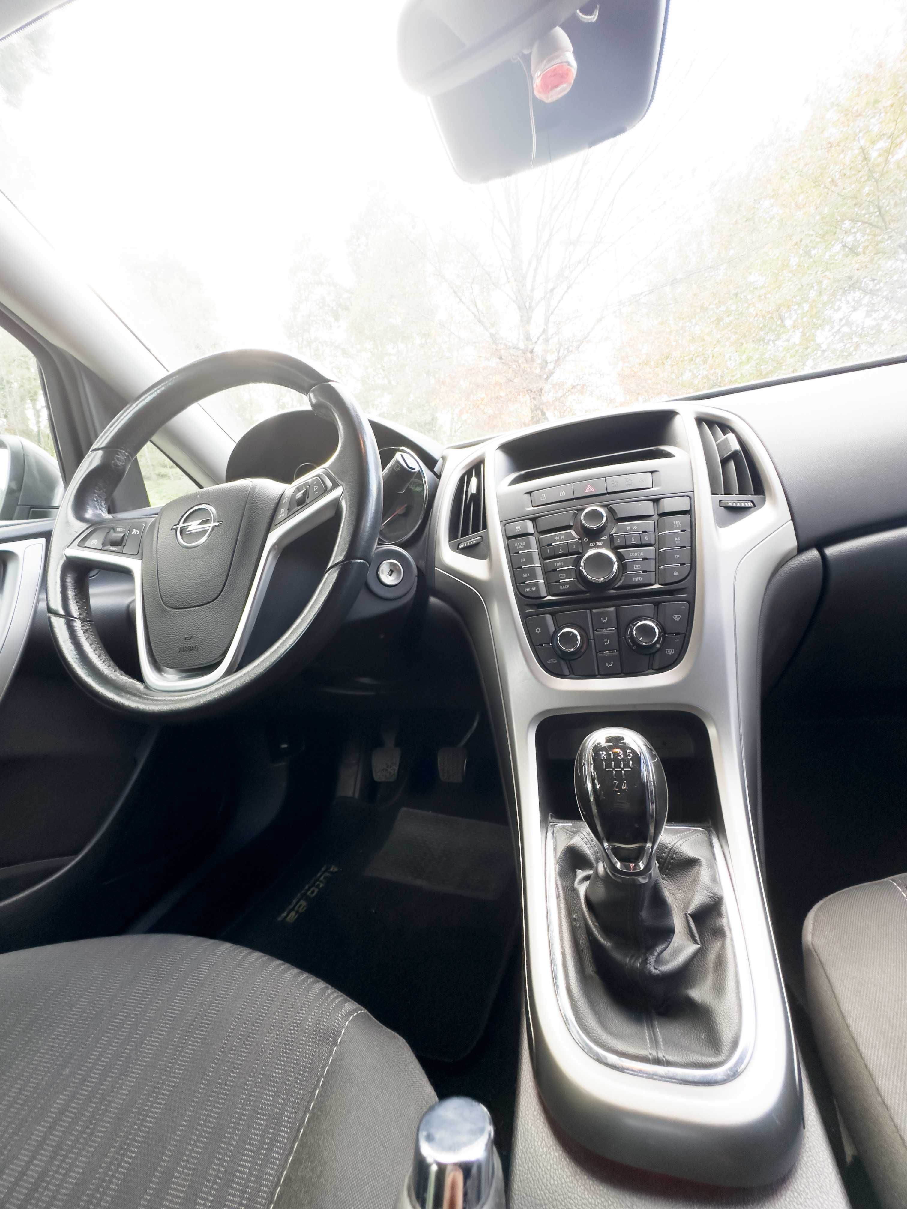 Opel Astra J 1.4