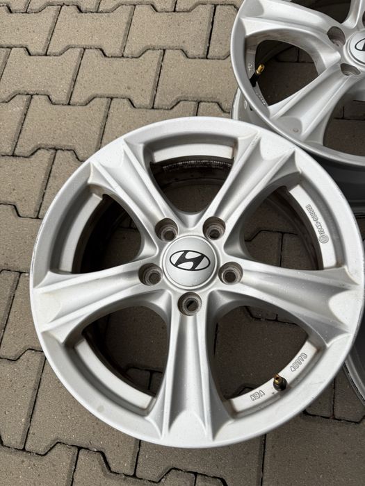 Felgi 16 cali 5x114,3 z czujnikami Kia Hyundai