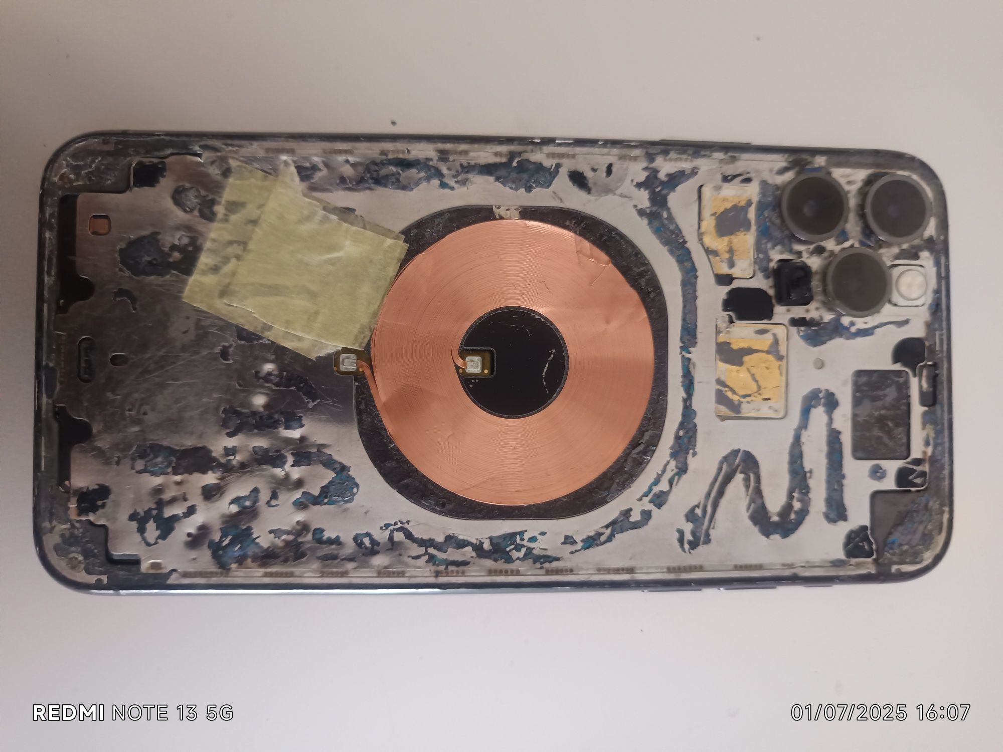 Vendo interior de iPhone 11 Pro Max