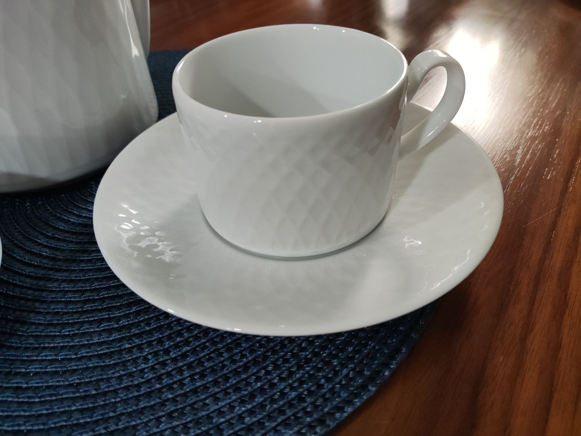 Conjunto Chá e Café com Bule e Açucareiro