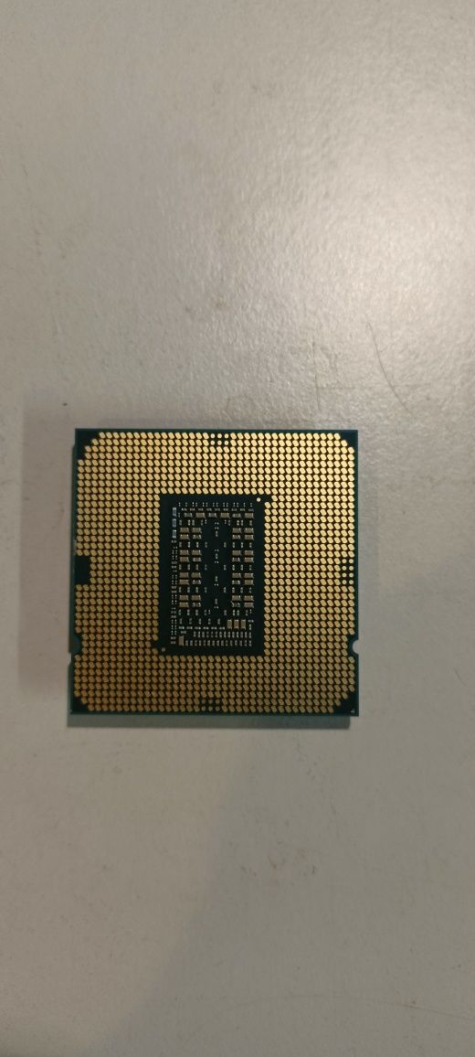 Procesor core i7 11700f super stan