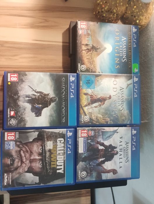 Ps4 pro 1T - VR- Move - 21gier- pistolety mega zestaw