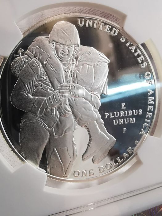 США 1долар 2011р. Медаль Пошани.СЛАБ NGS PF69 ULTRA CAMEO. ПРУФ.СРІБЛО