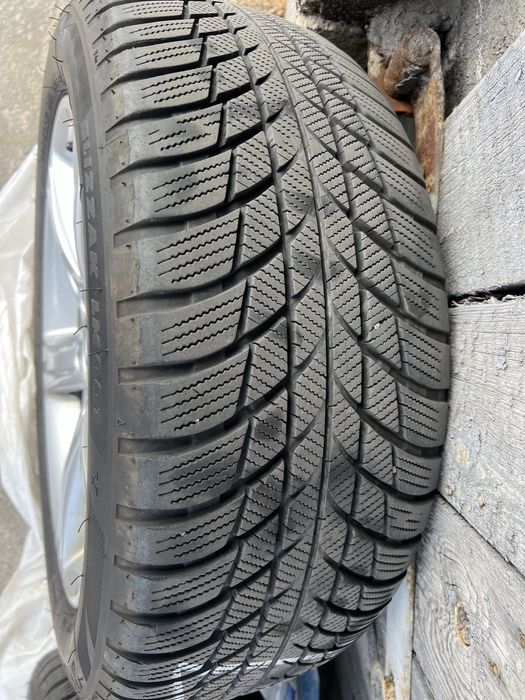 BMW 3 f30/f31 Felgi 17” ET37 5x120+opony zimowe RFT 225x50+czujniki