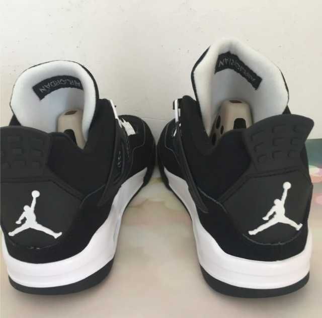 Buty Trampk Jordan 4 Retro White Thunder R.44