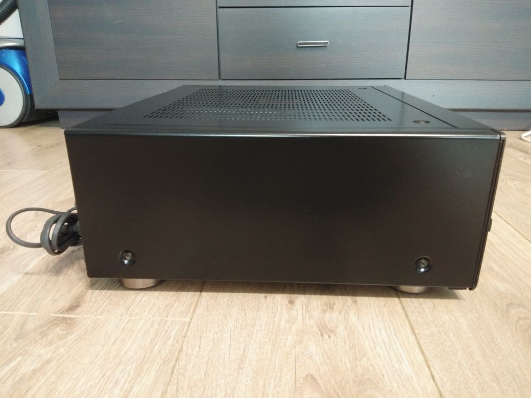 Na sprzedaż wzmacniacz Tuner Sony STR-DB-930 QS.