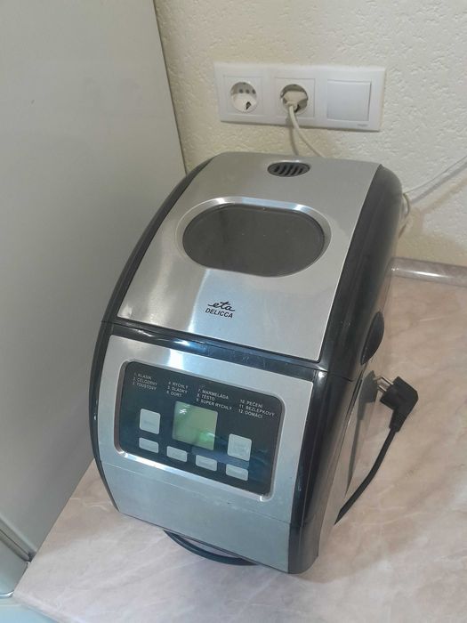 Хлібопічка DELICCA Eta