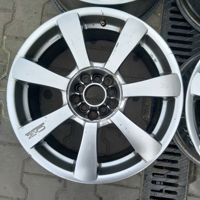 Felga Aluminiowa O.Z 8jx17 ET35 5x112/5x100 (A9181)