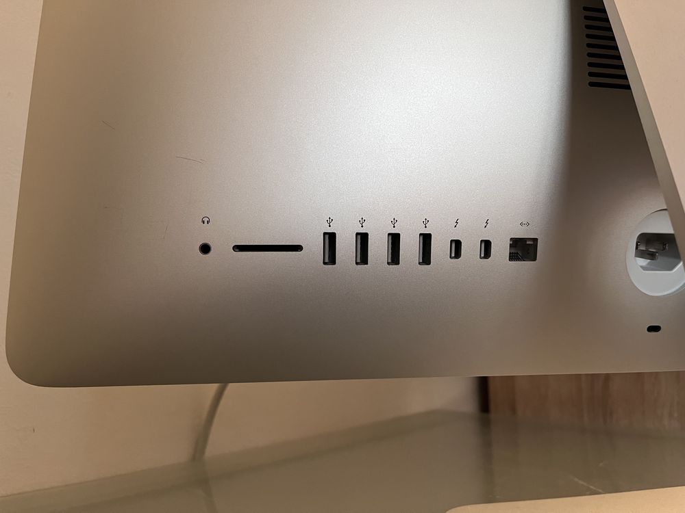 iMac 21.5 (late 2012) - excelente estado