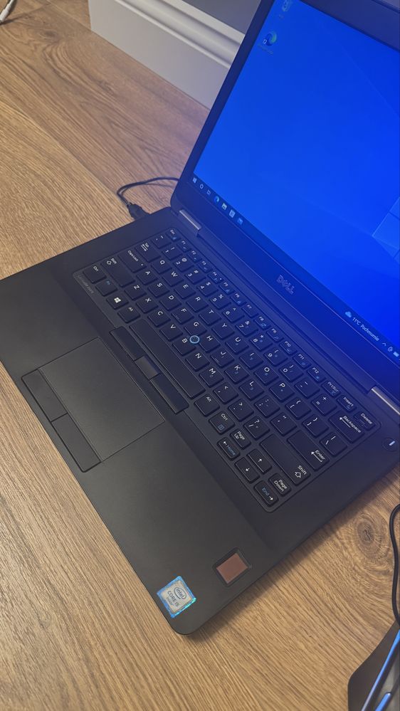Dell 5470 i5 8gb ddr4 256 nvme 14fh mat wifi hdmi podsw klawitura
