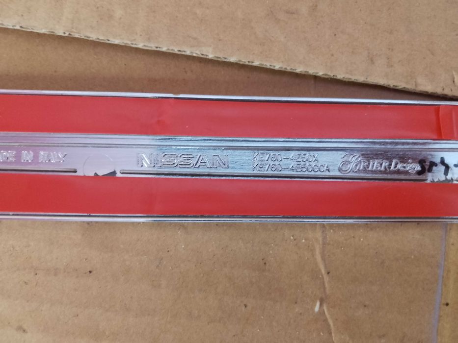 Listwa drzwi tył prawa lewa Nissan Qashqai J11