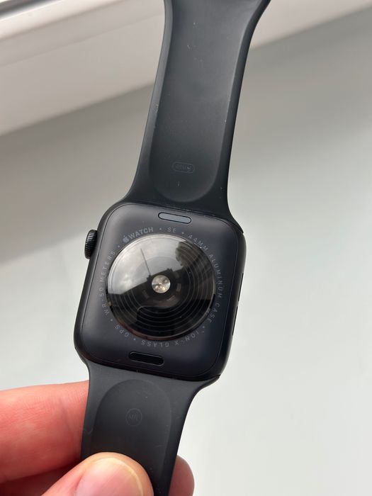 Apple Watch SE 2 44 мм