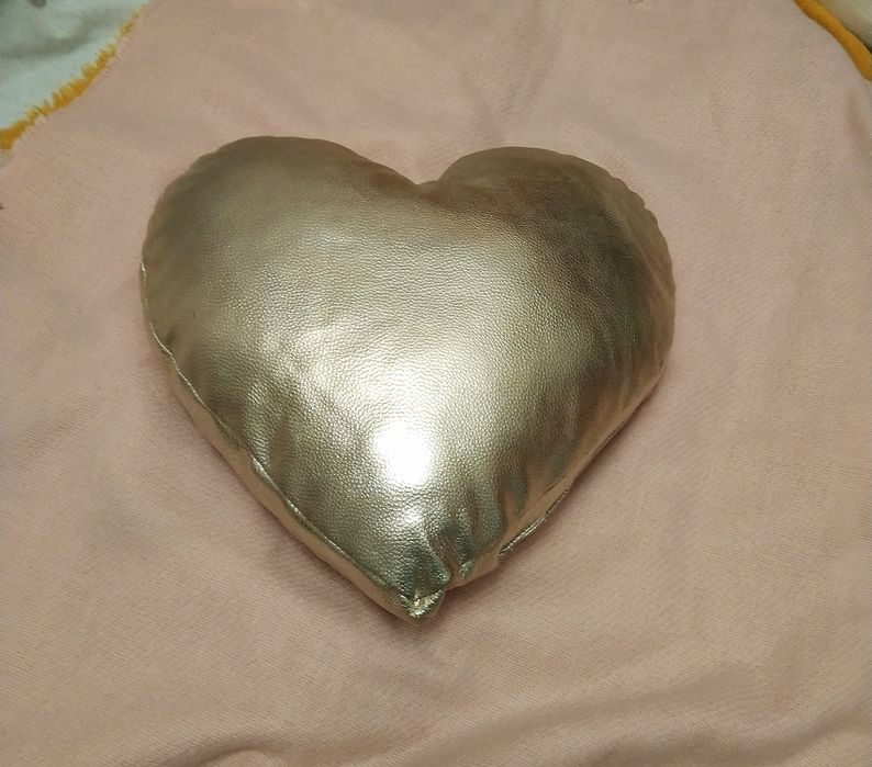 Almofada em forma de coração