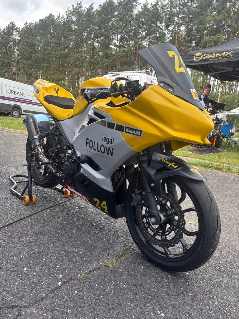 Kawasaki Ninja 400 torówka