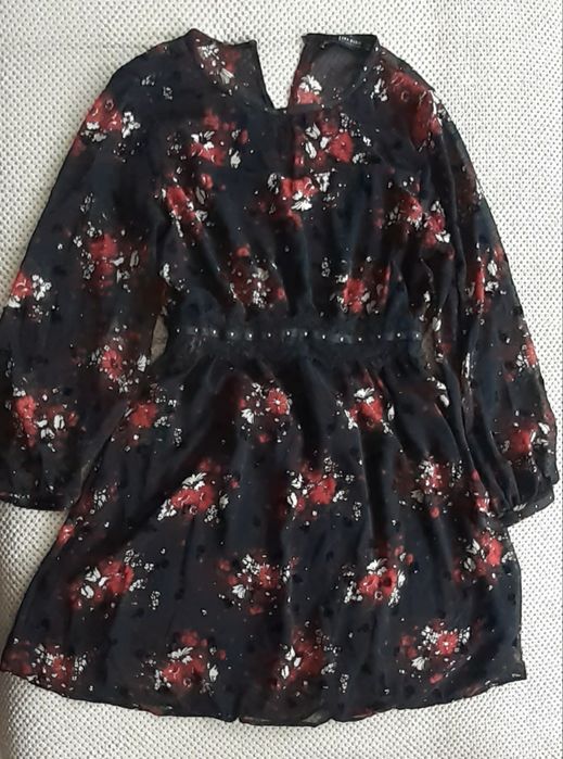 Sukienka firmy Zara rozmiar XS