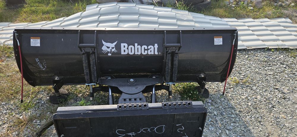 Pług śnieżny bobcat