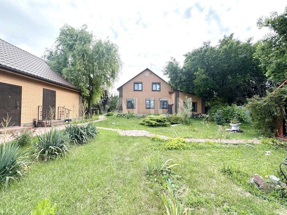 Без% Продаж 2-поверхового будинку з гаражем Баришівка Київська область