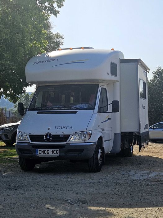 Winnebago Mercedes Sprinter c/ Slide-Out