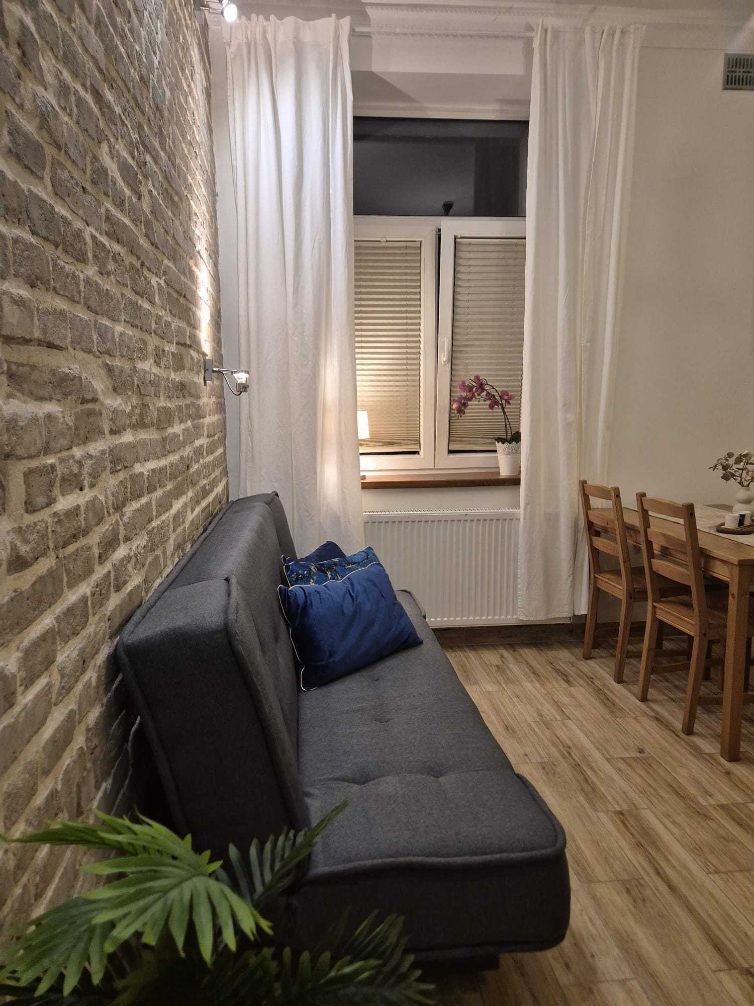 Kawalerka 25m2/ ul.Kordeckiego