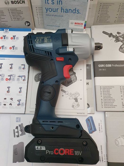 Zestaw BOSCH GDS 18v-450HC klucz udarowy +bateria 18v 4ah aku 800Nm