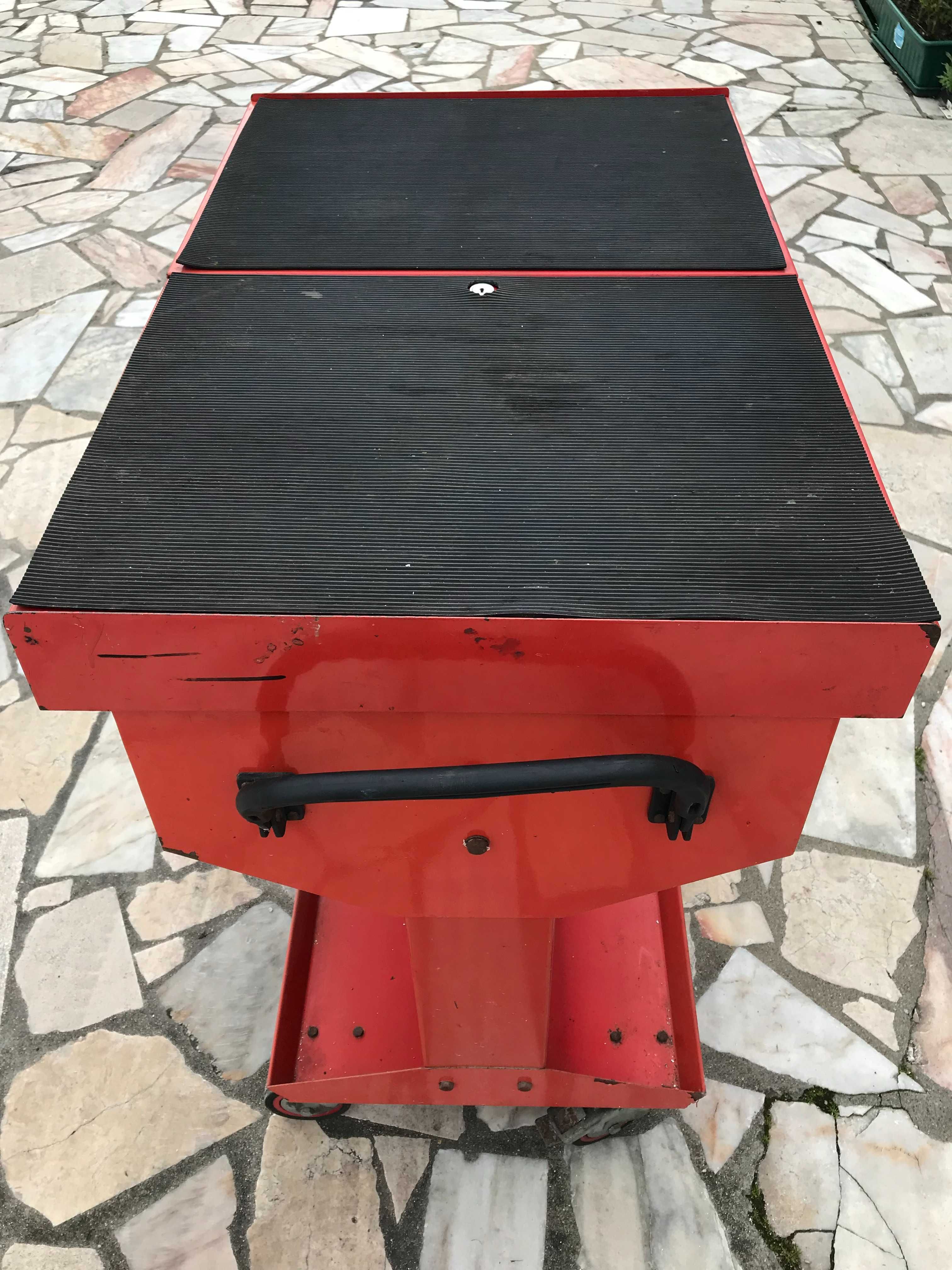 Carro para Ferramentas com Gaveta