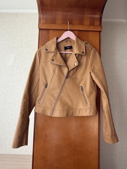 Жіноча косуха зі штучної шкіри, карамельний колір