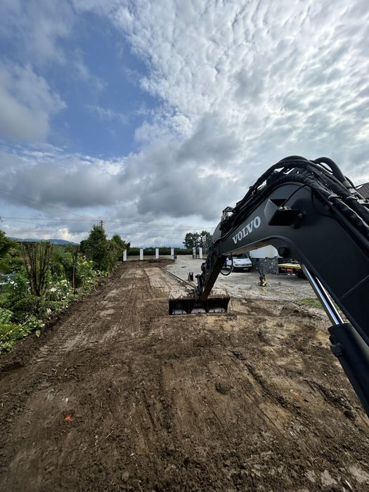 Usługi minikoparka koparka roboty ziemne brukarstwo ogrodzenia laweta