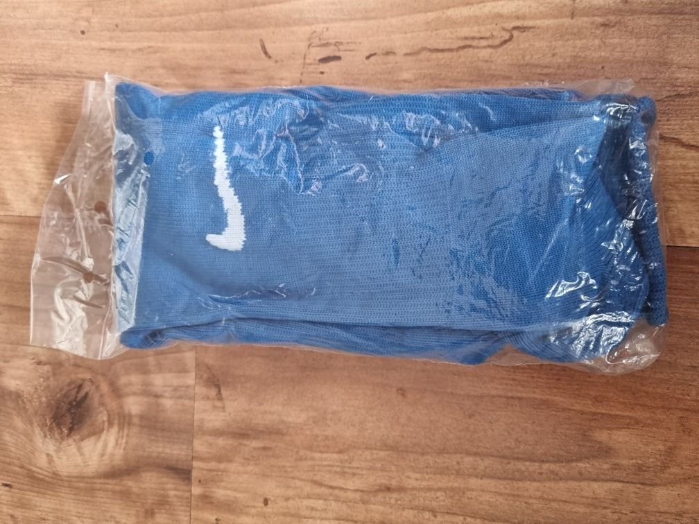 Strój piłkarski oryginalny NIKE r. XL jak nowy!