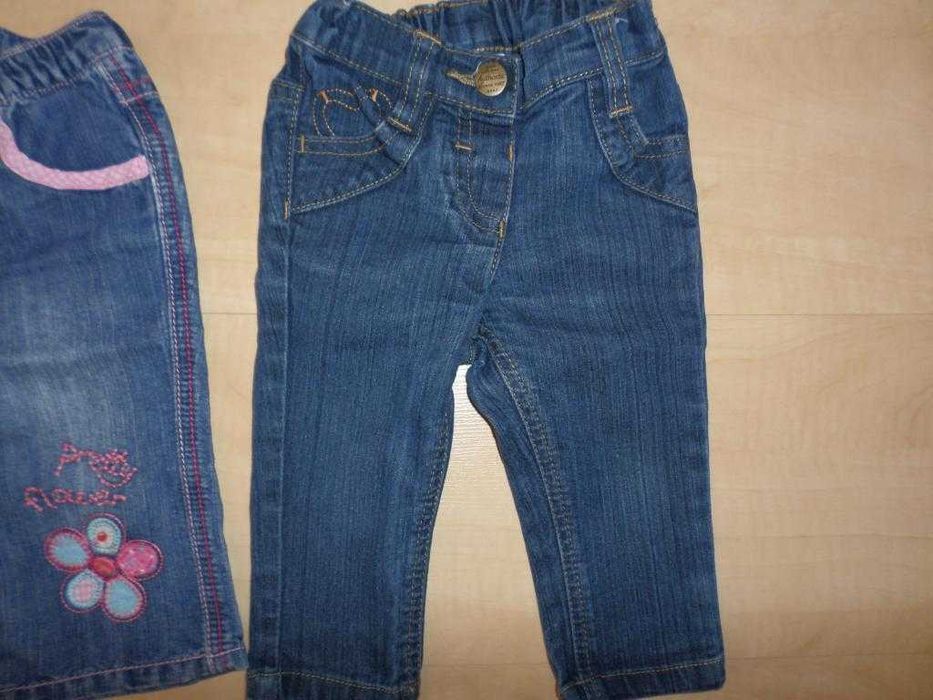 śliczne spodnie dla niuni jeans Next 68