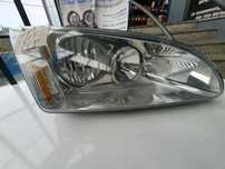 Farol Direito Ford Focus II 04- / 4M5113W029AD
