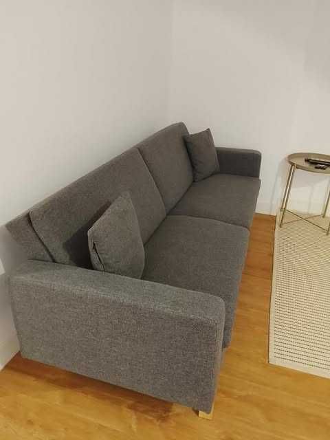 Sofá completamente novo, USADO APENAS 2X!