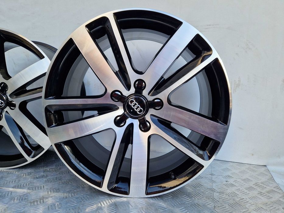Комплект дисків 9JX20H2 ET60 5/130 Audi Q7