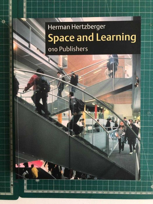 HERTZBERGER, Herman: Space and Learning (Portes Grátis)