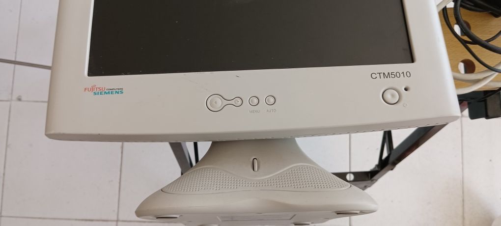 Monitor Fujitsu Siemens