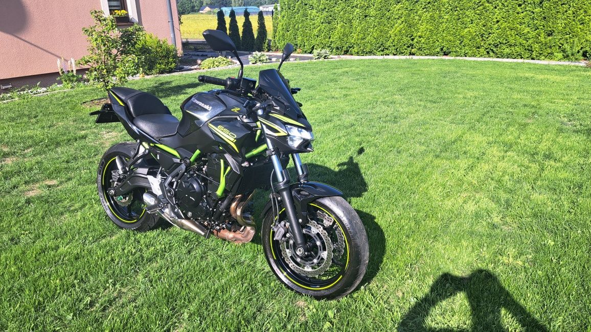 Kawasaki Z650   2020 r Zaledwie 10700 tyś km. +GRATIS