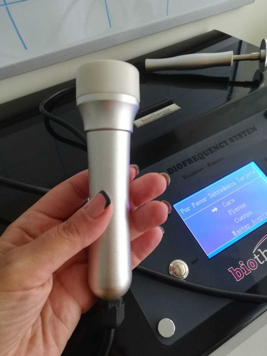 Máquina de Radiofrequência de rosto e corpo