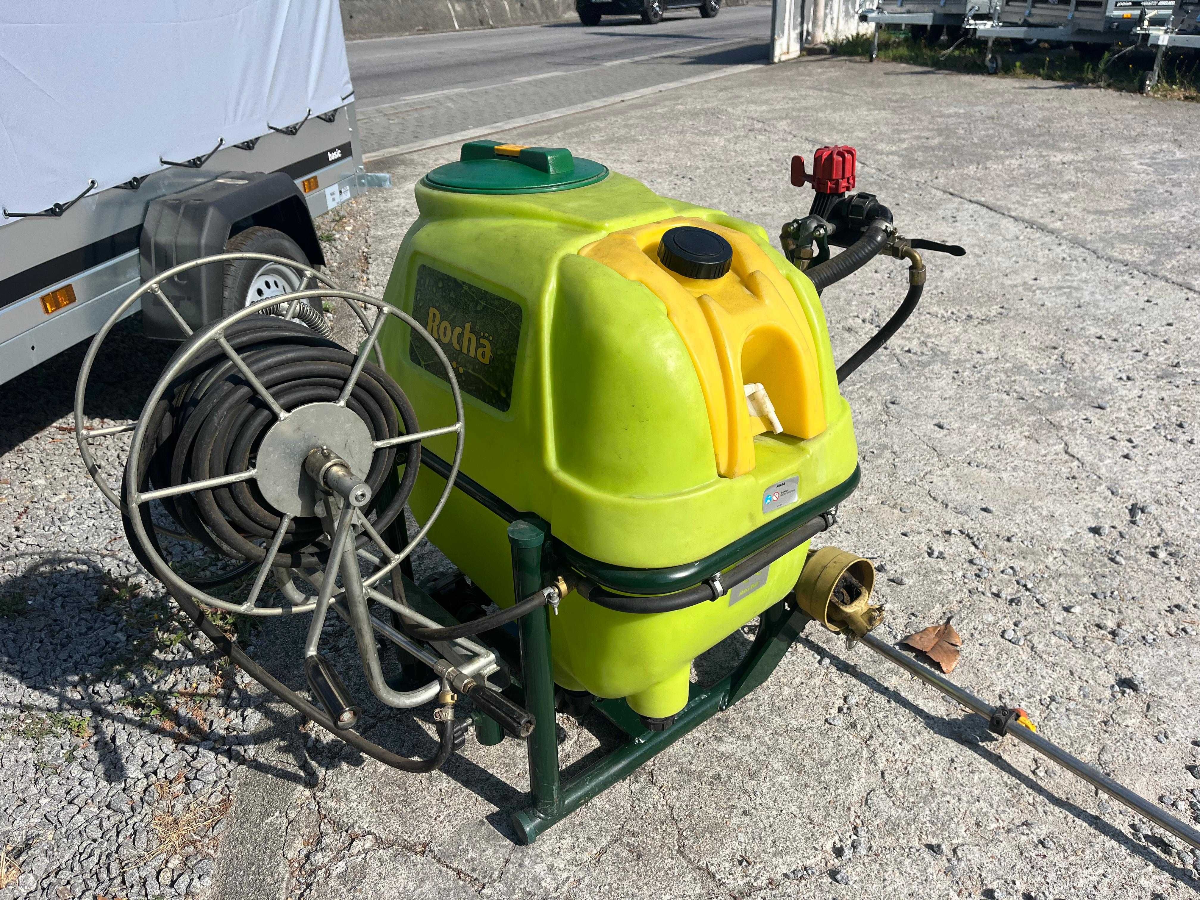Pulverizador Rocha Elegance AP/ ALPHA 100L Usado