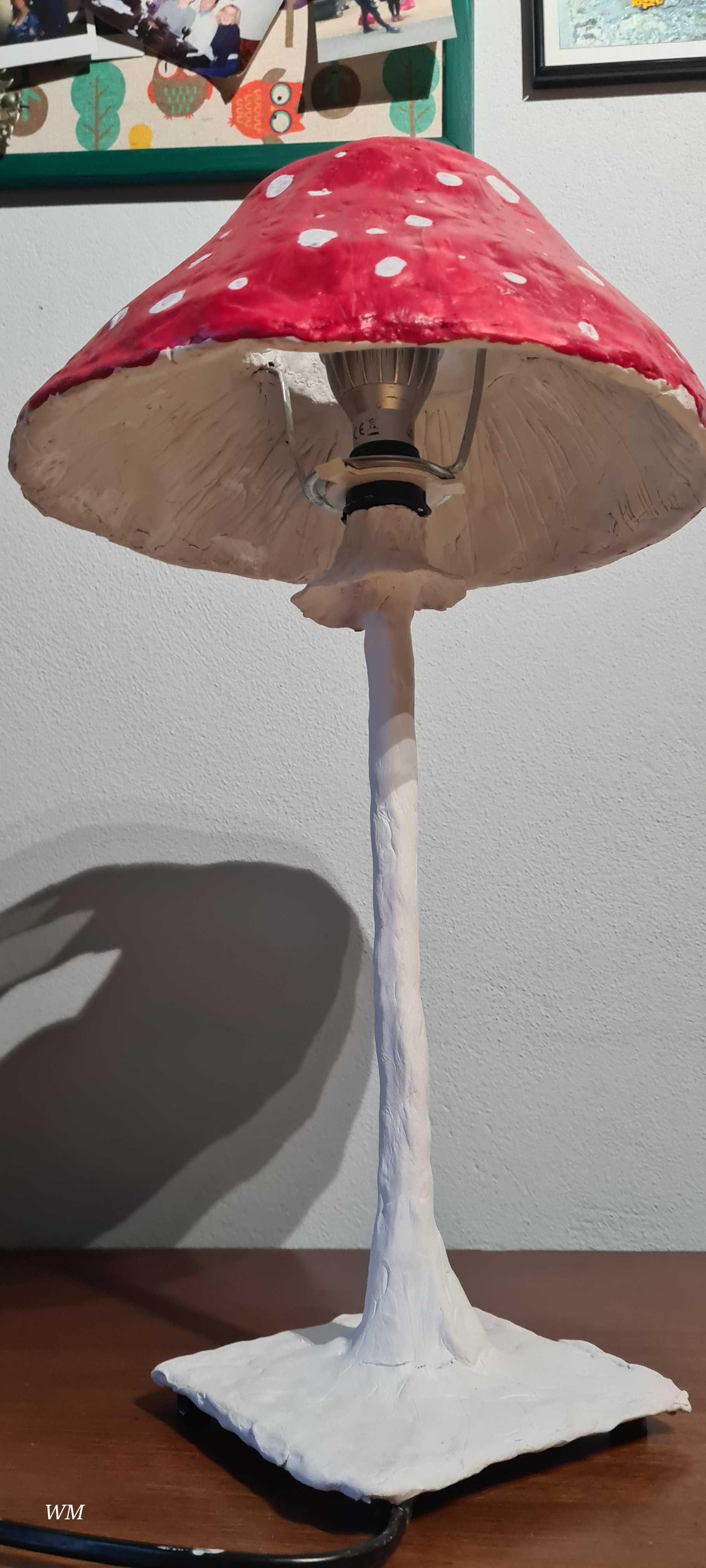 Lampa stołowa muchomor