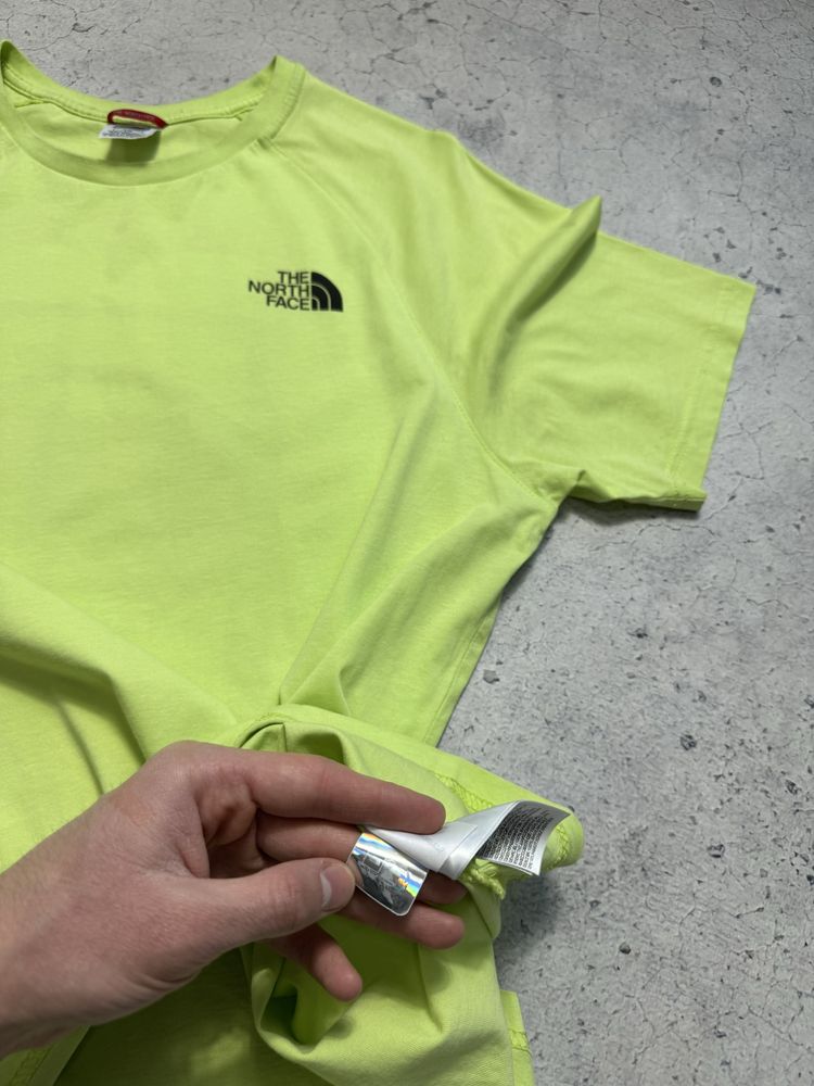 Футболка The North Face С Большим Логотипом Оригинал Box Logo M-L TNF