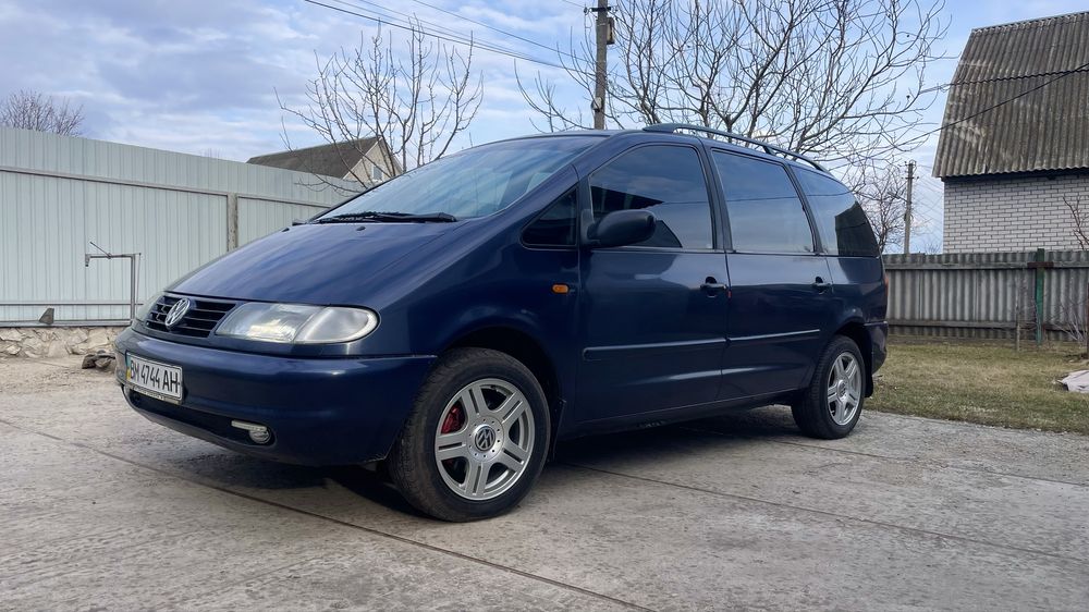 Volkswagen Sharan 1998 1.9 TDI