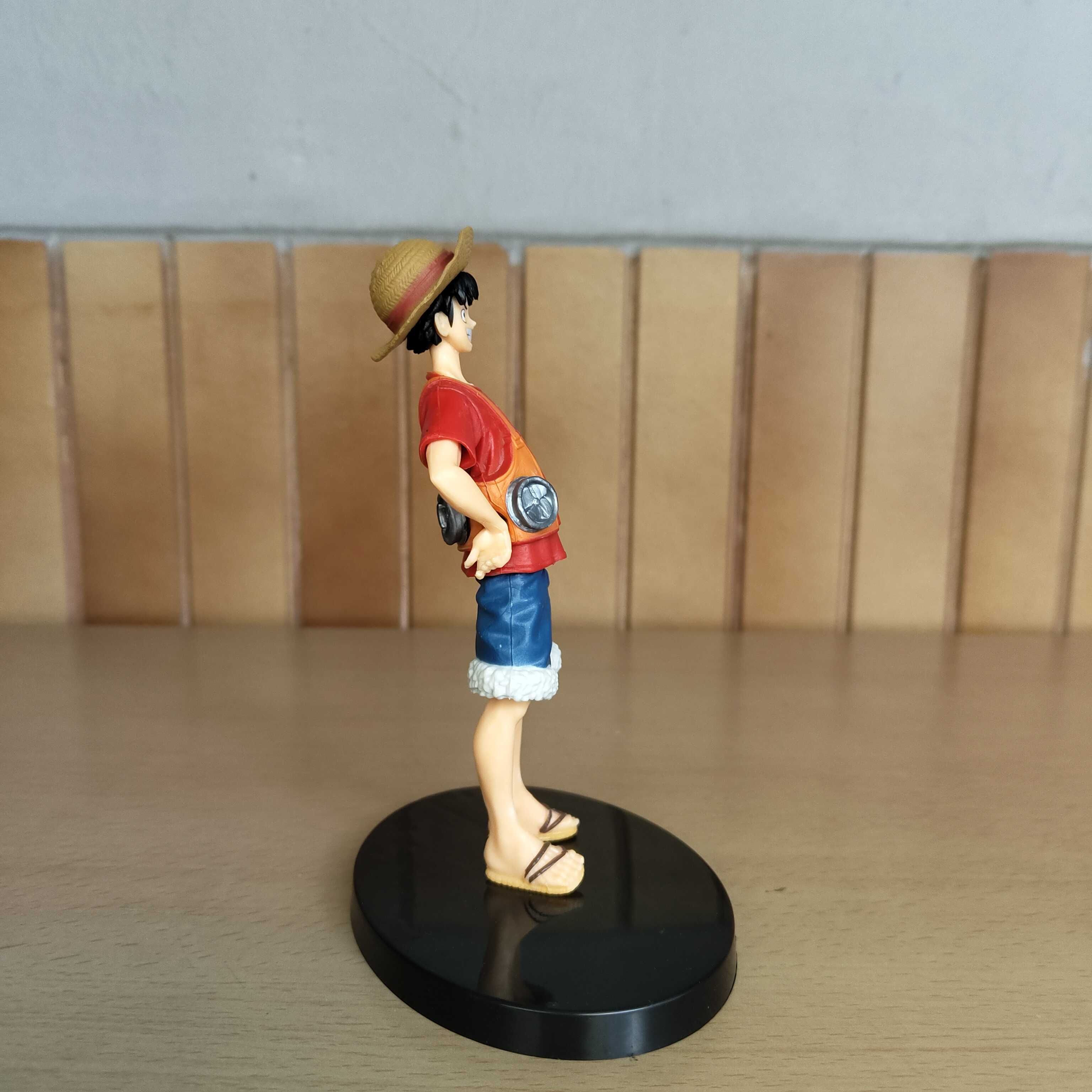 Boneco Figura Anime One Piece Monkey D. Luffy