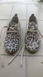 Sapatos para menina T. 28